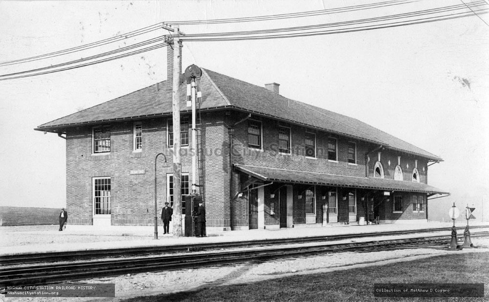 Postcard: Railroad Station, Rumford, Maine
